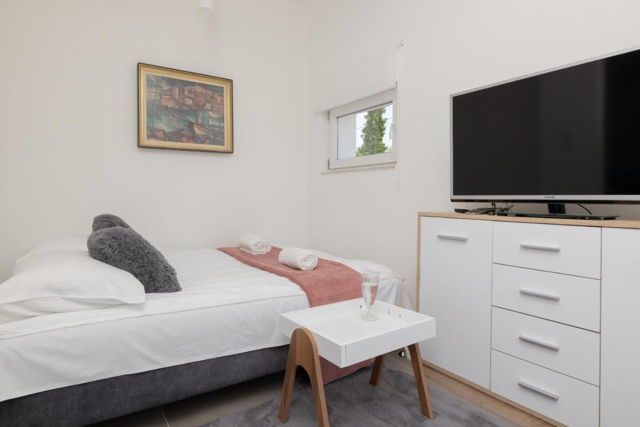 Sloneczna Apartment Mielno Uniescie By Noclegi Renters מראה חיצוני תמונה